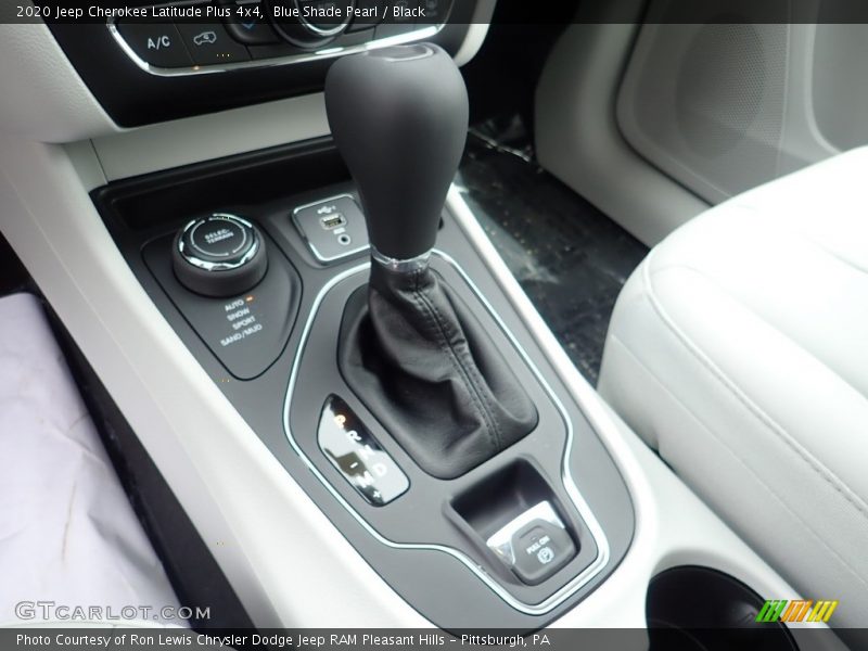  2020 Cherokee Latitude Plus 4x4 9 Speed Automatic Shifter