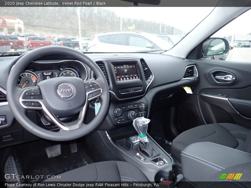 Dashboard of 2020 Cherokee Latitude