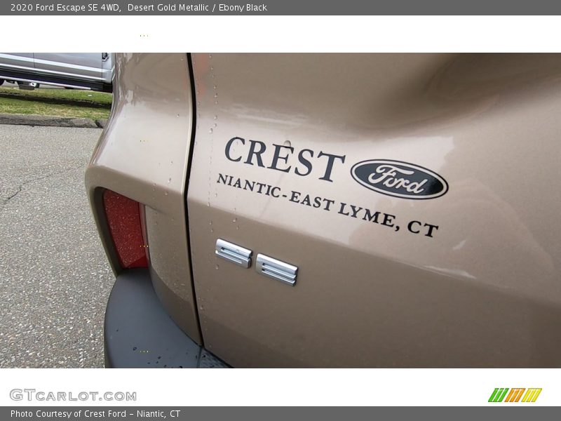 Desert Gold Metallic / Ebony Black 2020 Ford Escape SE 4WD