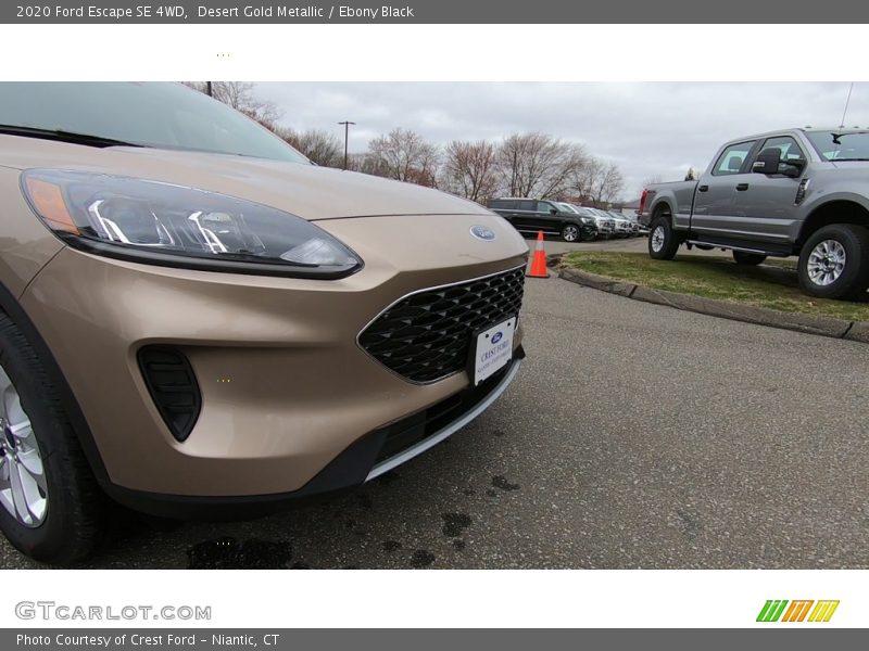 Desert Gold Metallic / Ebony Black 2020 Ford Escape SE 4WD