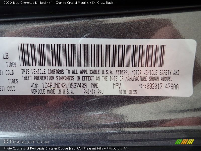 Granite Crystal Metallic / Ski Gray/Black 2020 Jeep Cherokee Limited 4x4