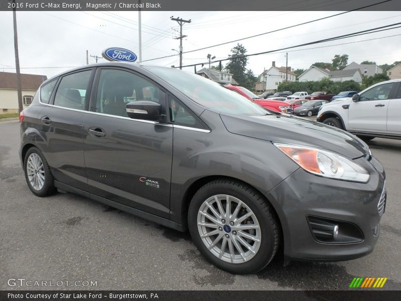 Front 3/4 View of 2016 C-Max Energi