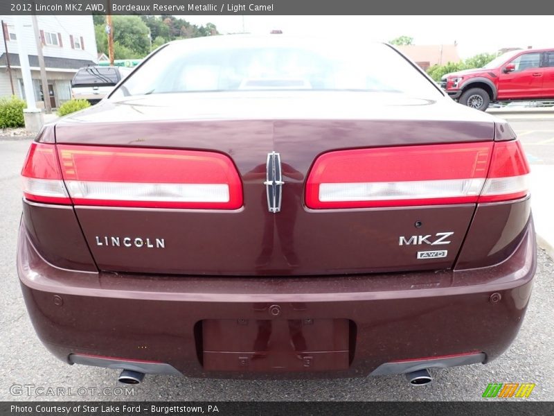 Bordeaux Reserve Metallic / Light Camel 2012 Lincoln MKZ AWD