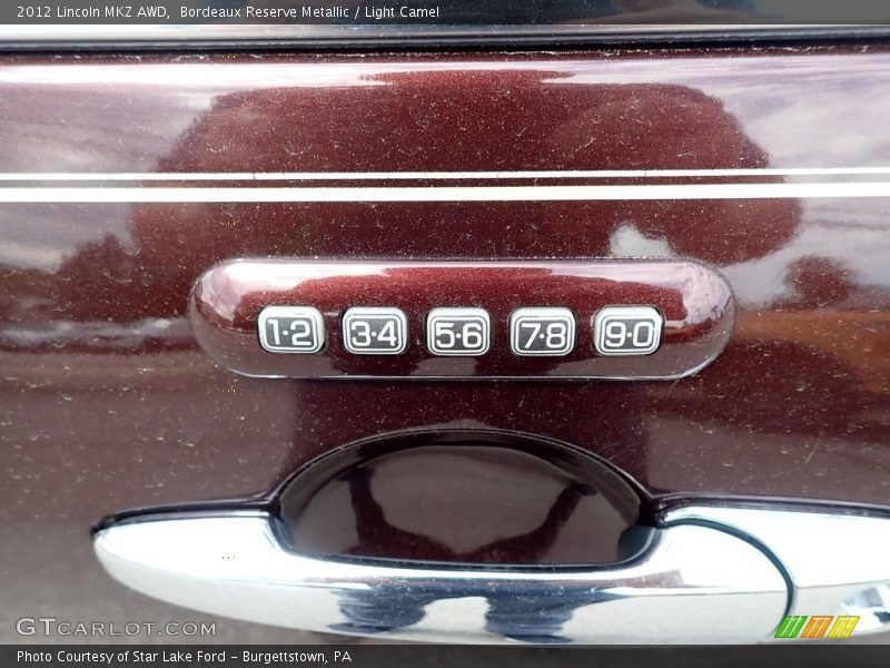 Bordeaux Reserve Metallic / Light Camel 2012 Lincoln MKZ AWD