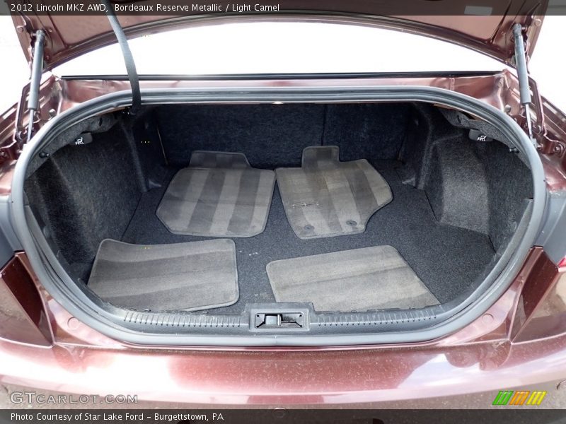 Bordeaux Reserve Metallic / Light Camel 2012 Lincoln MKZ AWD