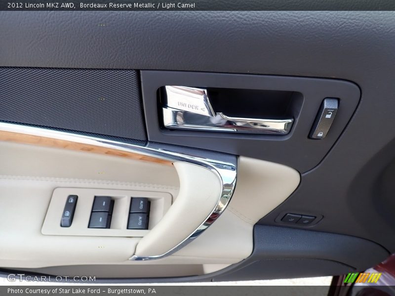 Bordeaux Reserve Metallic / Light Camel 2012 Lincoln MKZ AWD