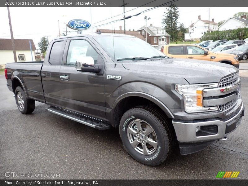 Front 3/4 View of 2020 F150 Lariat SuperCab 4x4