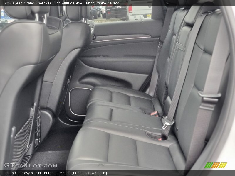 Bright White / Black 2020 Jeep Grand Cherokee High Altitude 4x4