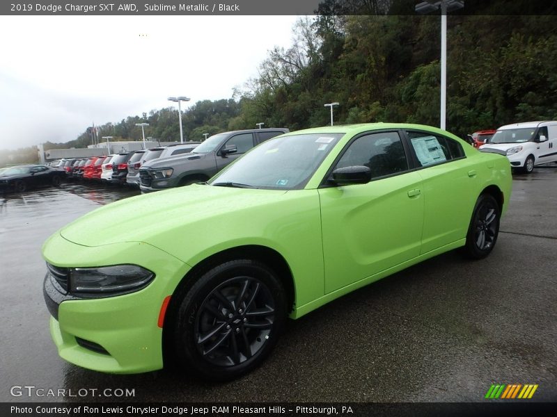 Sublime Metallic / Black 2019 Dodge Charger SXT AWD