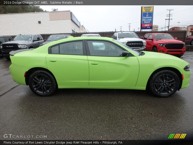 Sublime Metallic / Black 2019 Dodge Charger SXT AWD