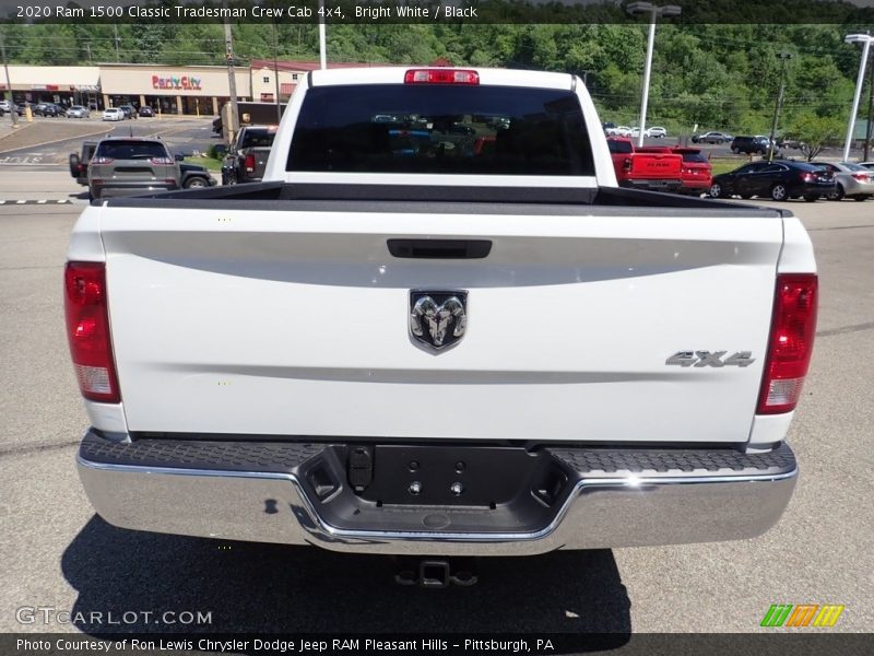 Bright White / Black 2020 Ram 1500 Classic Tradesman Crew Cab 4x4
