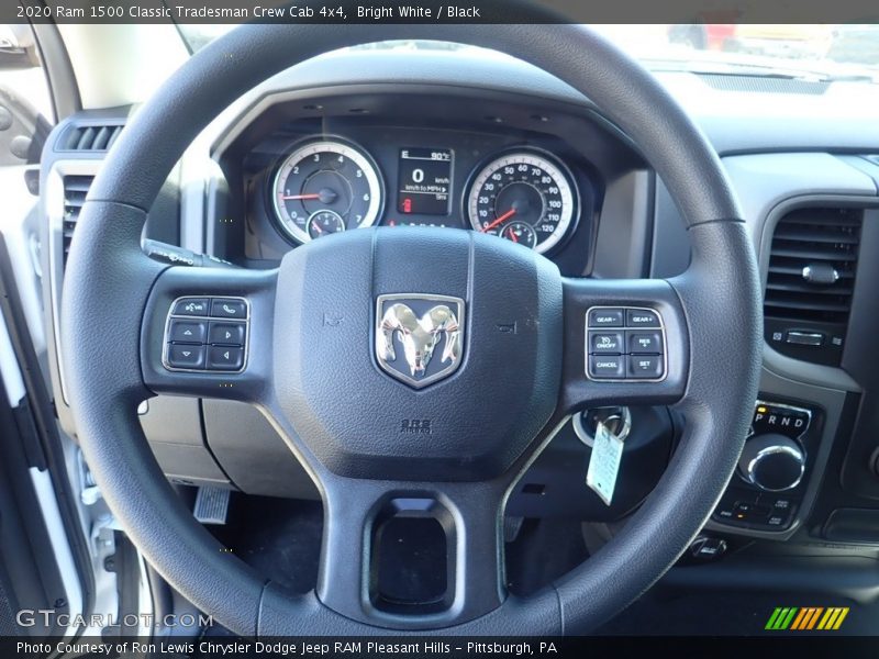Bright White / Black 2020 Ram 1500 Classic Tradesman Crew Cab 4x4