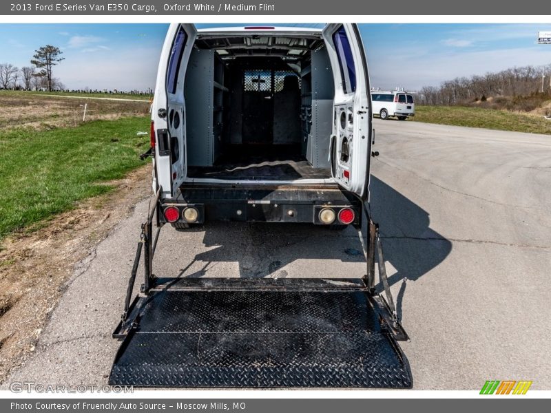 Oxford White / Medium Flint 2013 Ford E Series Van E350 Cargo