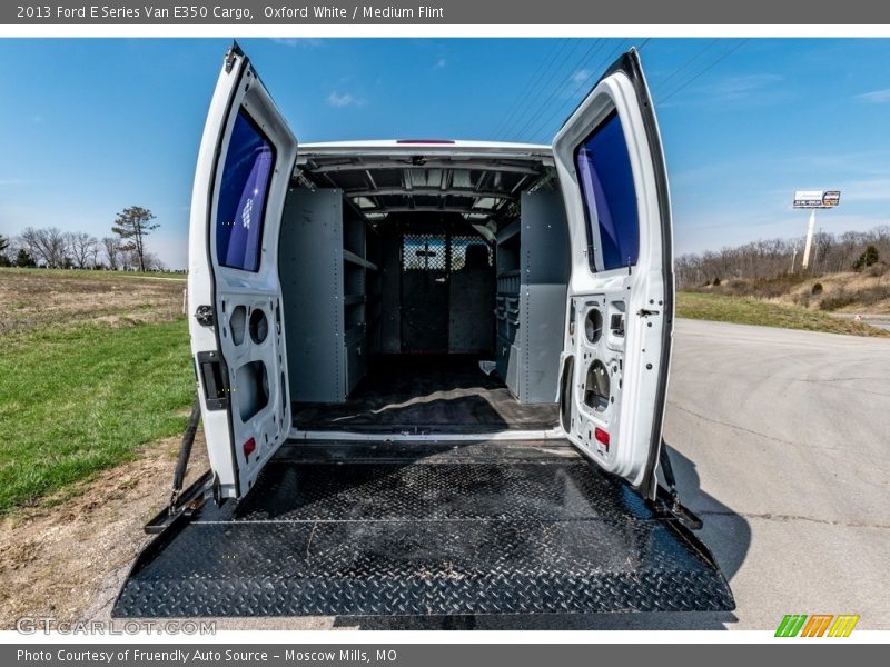 Oxford White / Medium Flint 2013 Ford E Series Van E350 Cargo