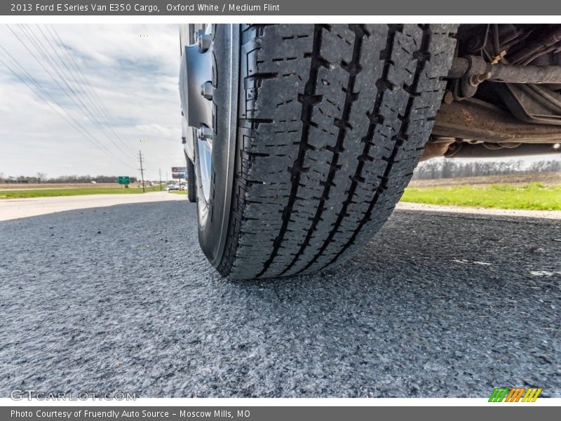 Oxford White / Medium Flint 2013 Ford E Series Van E350 Cargo