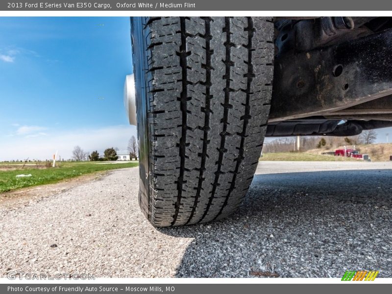 Oxford White / Medium Flint 2013 Ford E Series Van E350 Cargo
