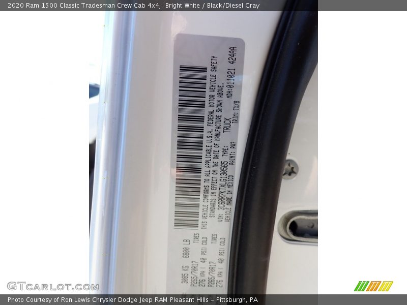 Bright White / Black/Diesel Gray 2020 Ram 1500 Classic Tradesman Crew Cab 4x4