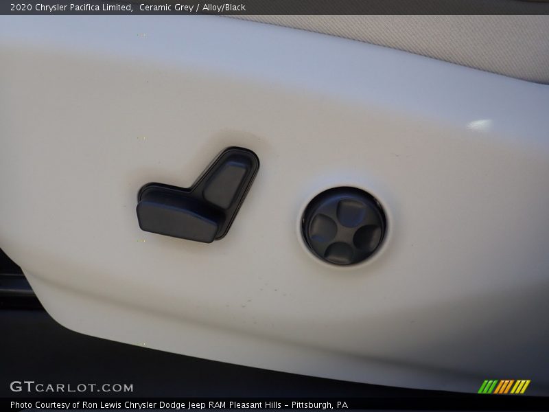 Ceramic Grey / Alloy/Black 2020 Chrysler Pacifica Limited