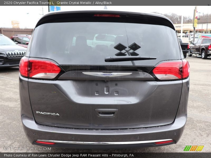 Granite Crystal Metallic / Alloy/Black 2020 Chrysler Pacifica Touring L