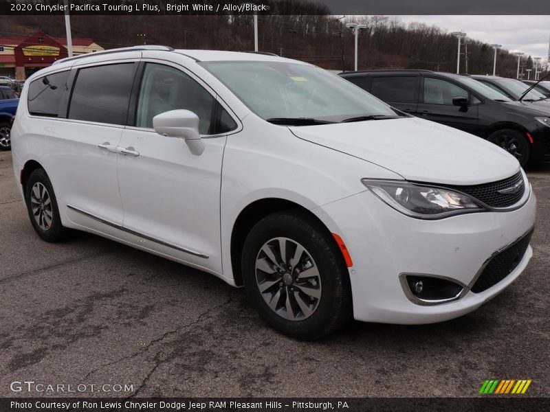 Bright White / Alloy/Black 2020 Chrysler Pacifica Touring L Plus