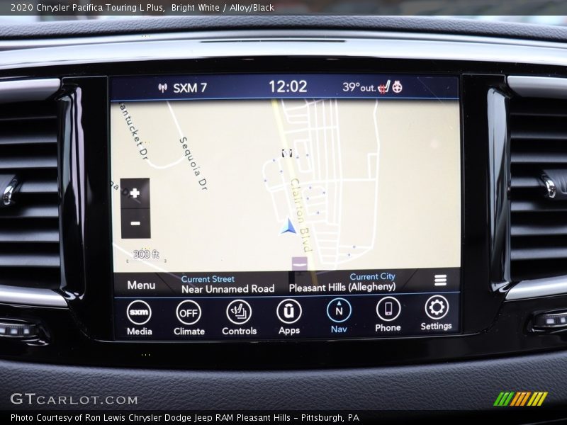 Bright White / Alloy/Black 2020 Chrysler Pacifica Touring L Plus