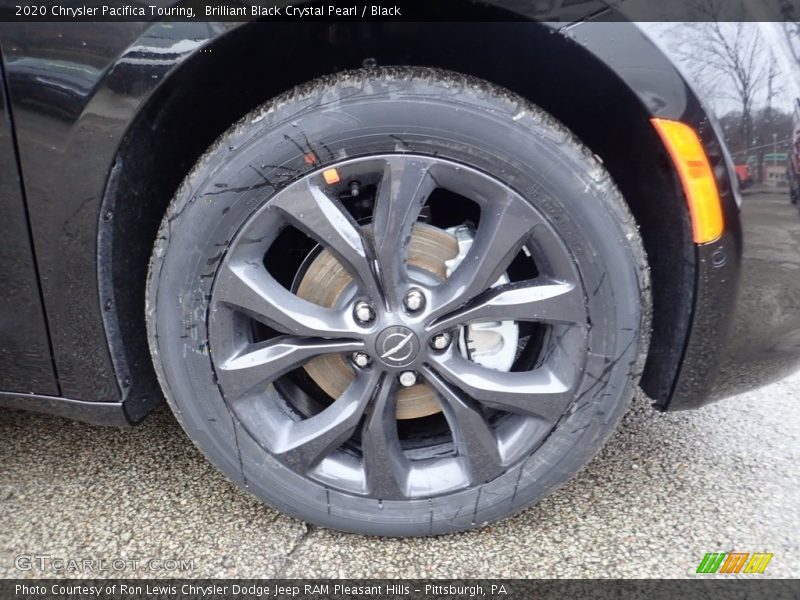 Brilliant Black Crystal Pearl / Black 2020 Chrysler Pacifica Touring