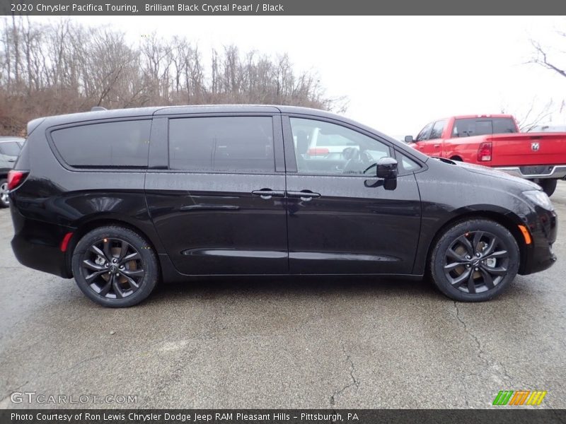 Brilliant Black Crystal Pearl / Black 2020 Chrysler Pacifica Touring