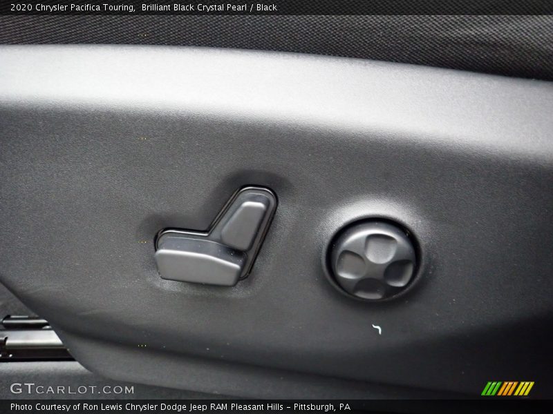 Brilliant Black Crystal Pearl / Black 2020 Chrysler Pacifica Touring
