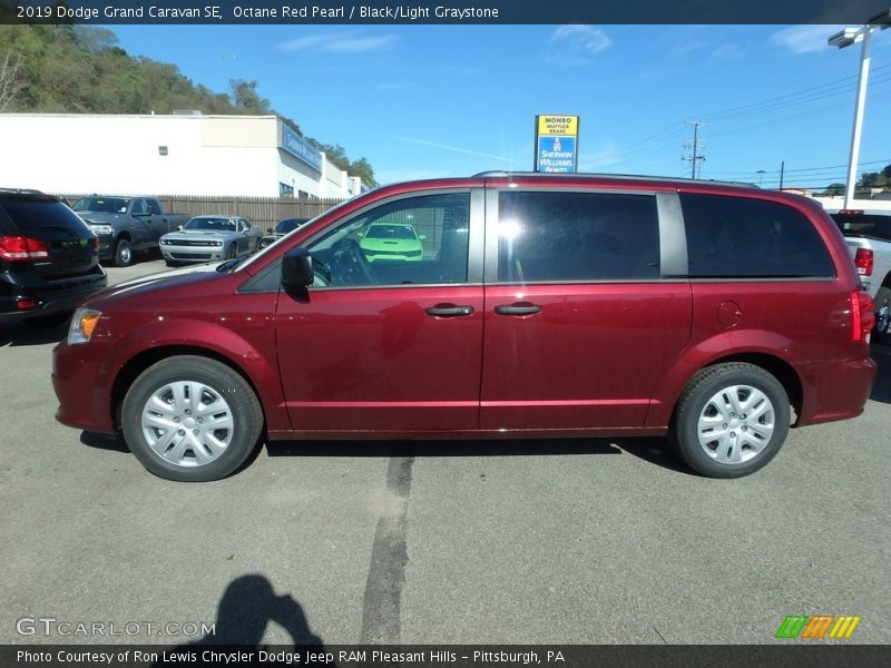 Octane Red Pearl / Black/Light Graystone 2019 Dodge Grand Caravan SE