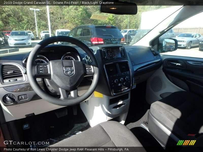 Octane Red Pearl / Black/Light Graystone 2019 Dodge Grand Caravan SE