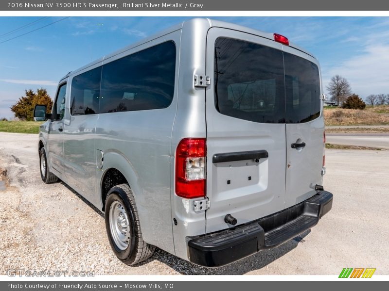  2016 NV 3500 HD S Passenger Brilliant Silver Metallic