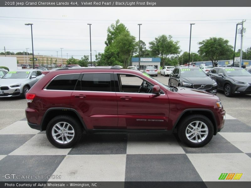 Velvet Red Pearl / Black/Light Frost Beige 2018 Jeep Grand Cherokee Laredo 4x4