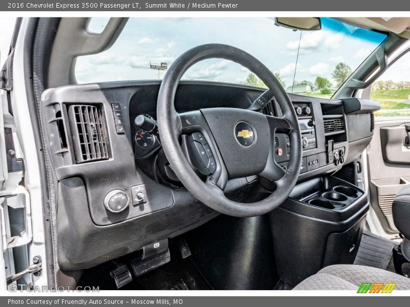 Dashboard of 2016 Express 3500 Passenger LT