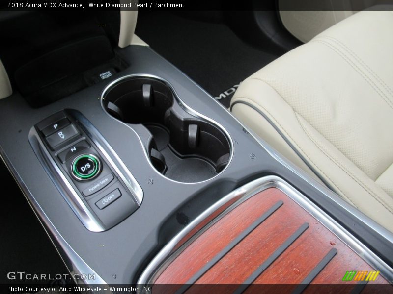 White Diamond Pearl / Parchment 2018 Acura MDX Advance