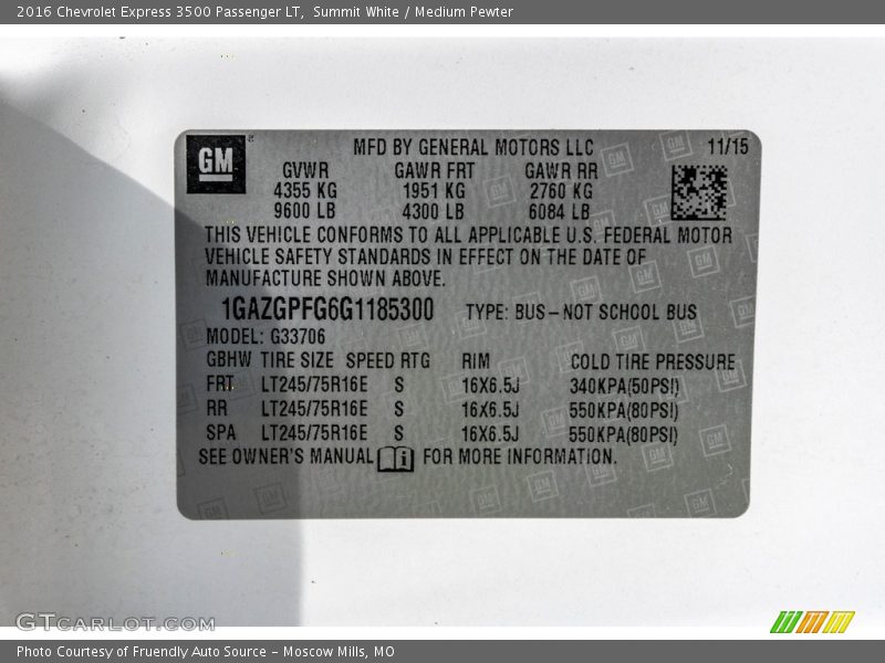 Summit White / Medium Pewter 2016 Chevrolet Express 3500 Passenger LT