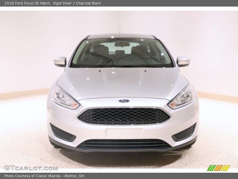 Ingot Silver / Charcoal Black 2018 Ford Focus SE Hatch