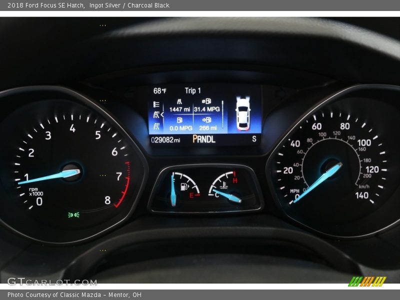 Ingot Silver / Charcoal Black 2018 Ford Focus SE Hatch