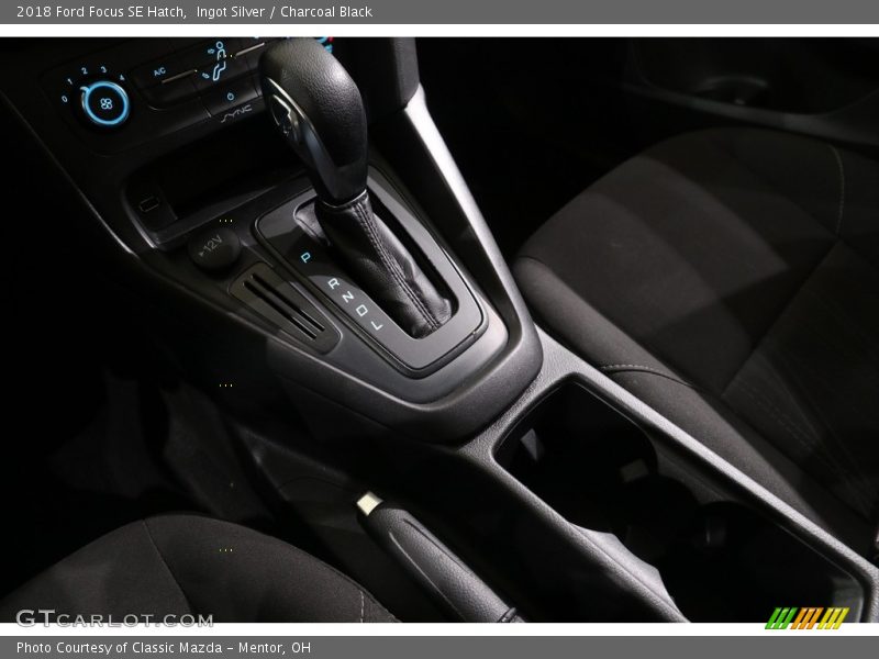 Ingot Silver / Charcoal Black 2018 Ford Focus SE Hatch