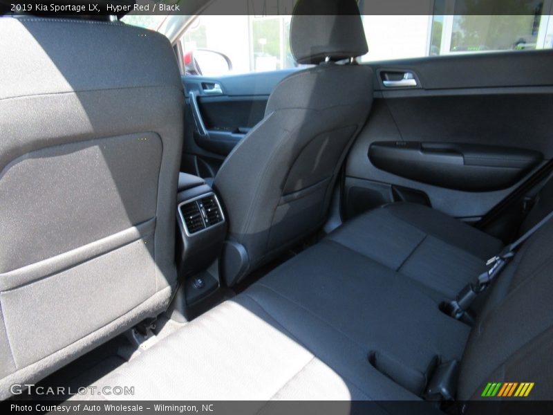 Hyper Red / Black 2019 Kia Sportage LX