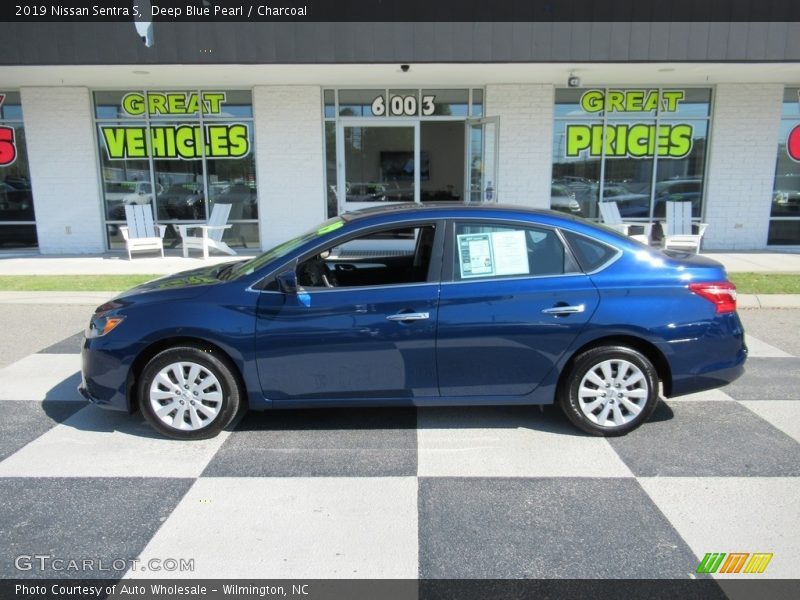 Deep Blue Pearl / Charcoal 2019 Nissan Sentra S