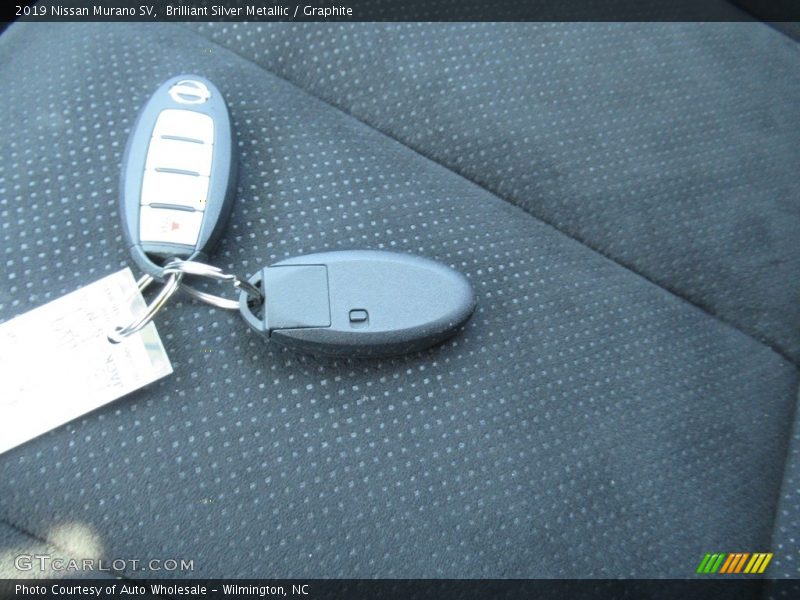 Brilliant Silver Metallic / Graphite 2019 Nissan Murano SV