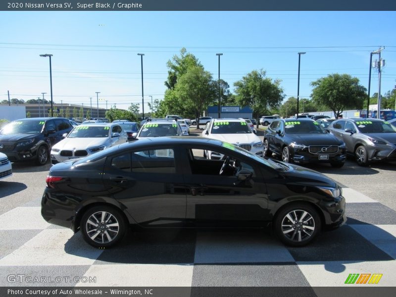 Super Black / Graphite 2020 Nissan Versa SV