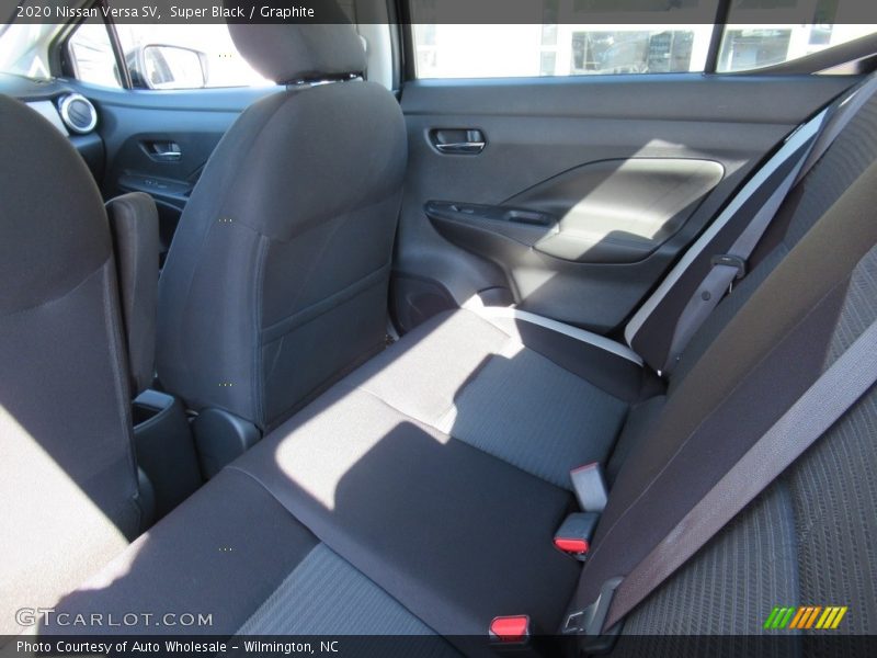 Super Black / Graphite 2020 Nissan Versa SV