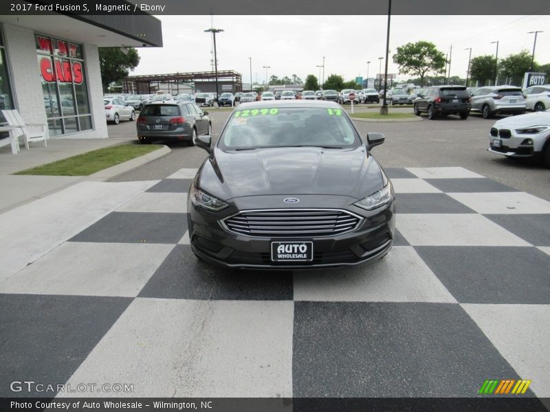 Magnetic / Ebony 2017 Ford Fusion S