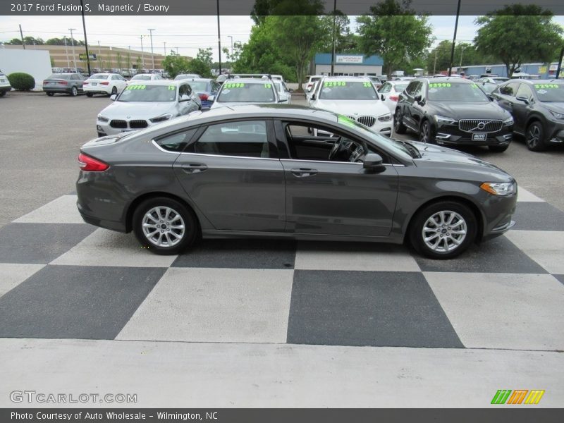 Magnetic / Ebony 2017 Ford Fusion S