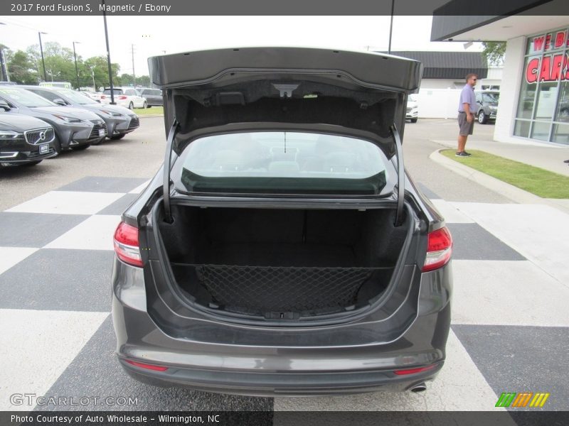 Magnetic / Ebony 2017 Ford Fusion S