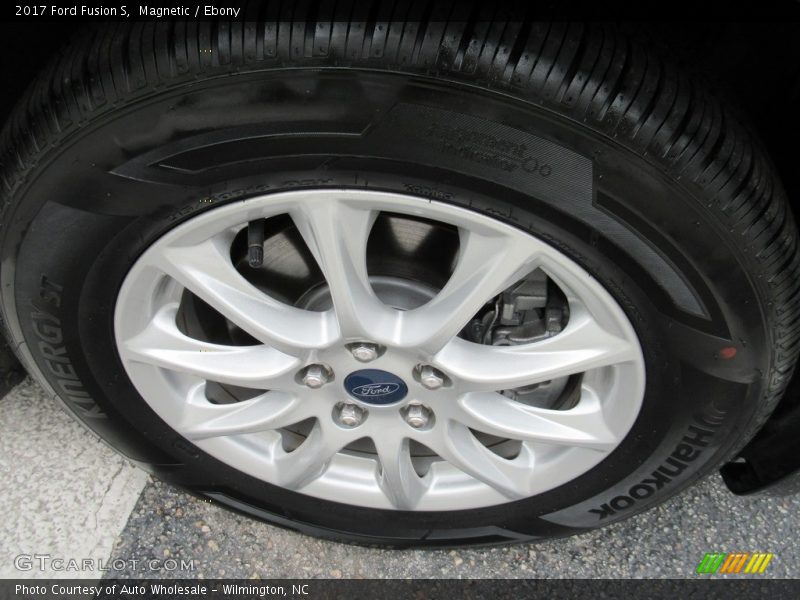Magnetic / Ebony 2017 Ford Fusion S
