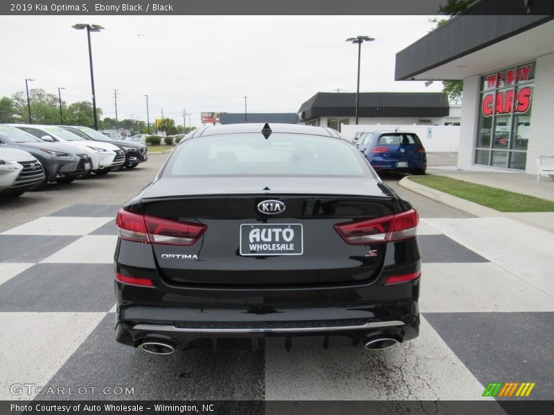 Ebony Black / Black 2019 Kia Optima S
