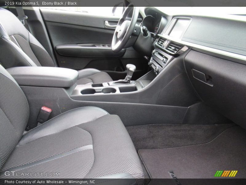 Ebony Black / Black 2019 Kia Optima S