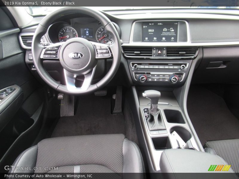 Ebony Black / Black 2019 Kia Optima S